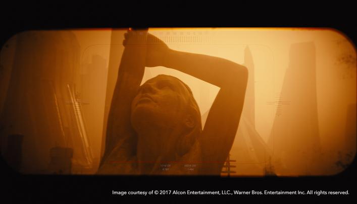 Statue of a girl in Blade Runner 2049