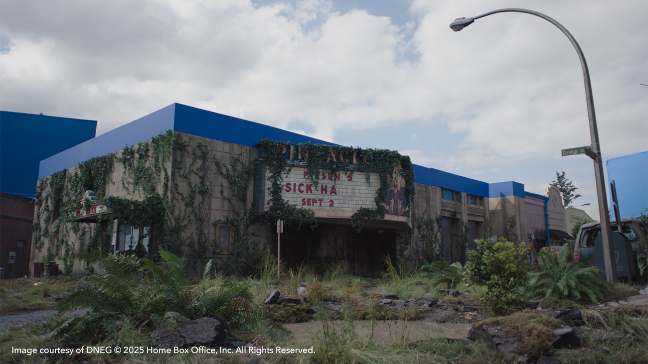 Blue screen plate of the abandoned theater in The Last of Us season 2